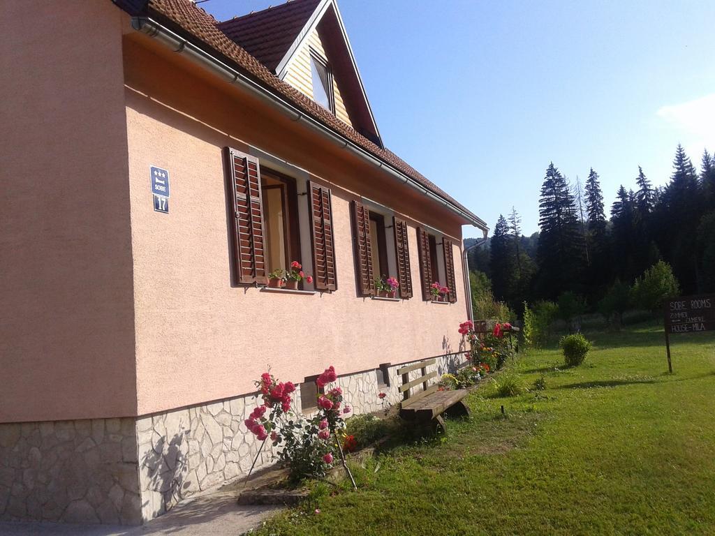 Guest House Mila Plitvicki Ljeskovac Exterior photo